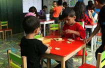 Les enfants réfugiés à l'école européenne