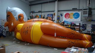 Bikini-clad blimp of London mayor to take to skies