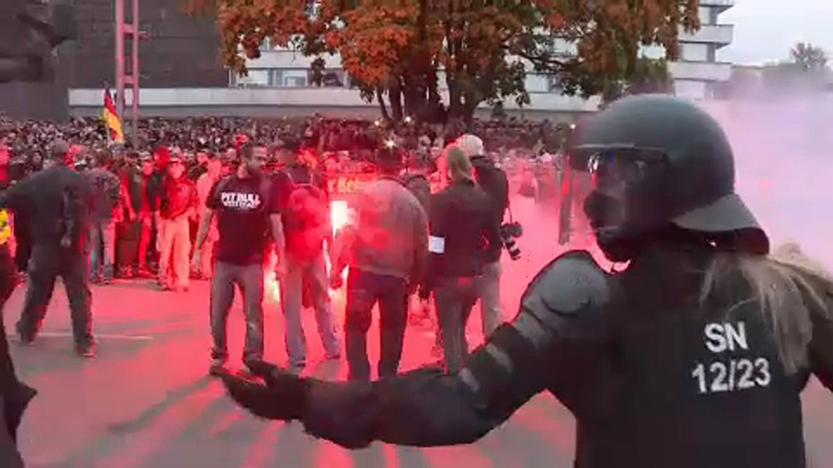 شاهد: مظاهرات ضد الهجرة في معقل اليمين المتطرف بألمانيا