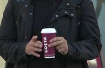 Cola-Cola schluckt Kaffeekette Costa