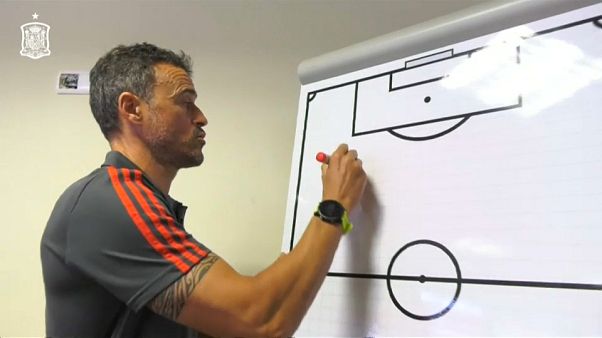 Muchas novedades en la primera lista de Luis Enrique como seleccionador español Muchas novedades en la primera lista de Luis Enrique como seleccionador español