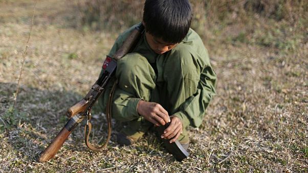 هفتاد و پنج کودک سرباز در میانمار به زندگی عادی برگشتند هفتاد و پنج کودک سرباز در میانمار به زندگی عادی برگشتند