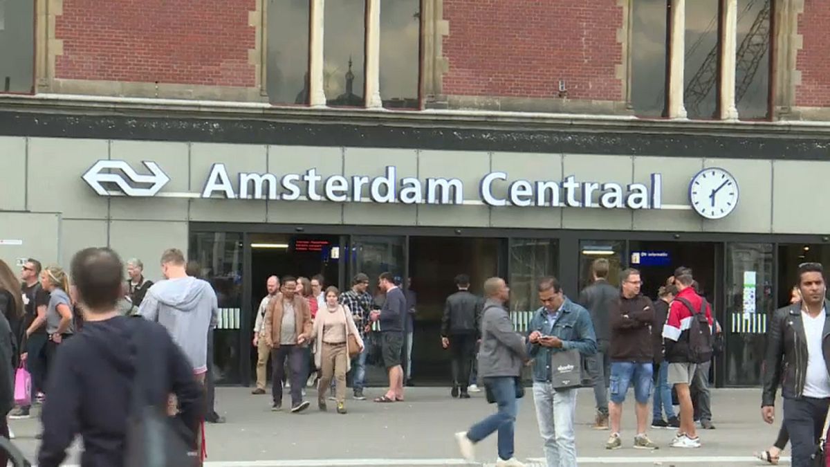 Messerangriff in Amsterdam: Verletzte sind Amerikaner