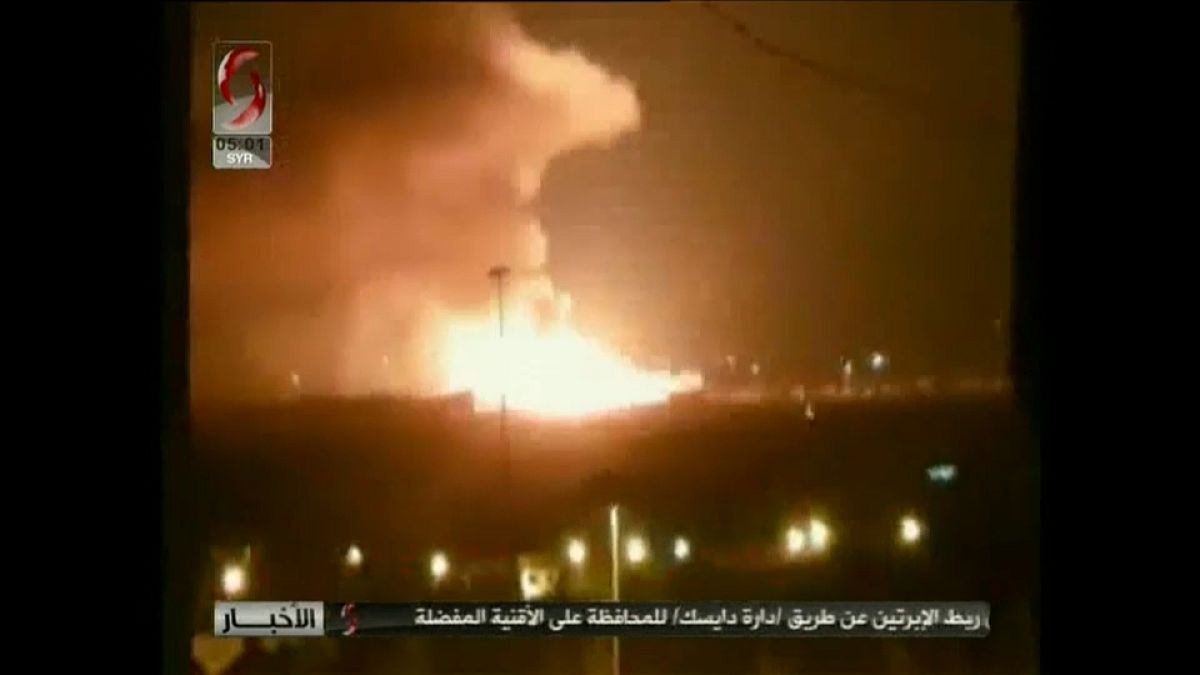 تضارب حول أسباب الإنفجار الذي هز محيط مطار المزة العسكري في دمشق