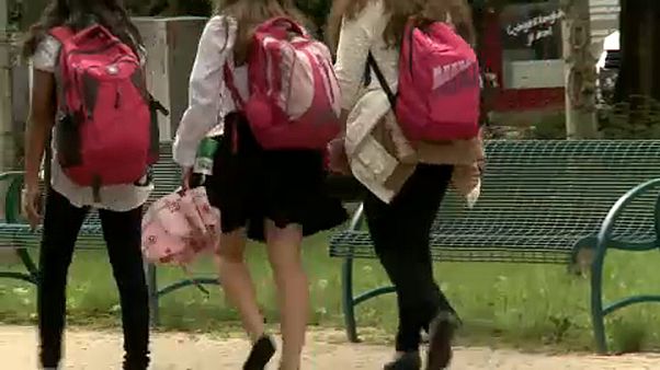 Magyar gyermekek külföldi örökbefogadása Magyar gyermekek külföldi örökbefogadása