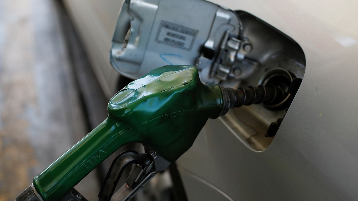 تونس ترفع سعر الوقود بنسبة 4% للمرة الرابعة هذه السنة