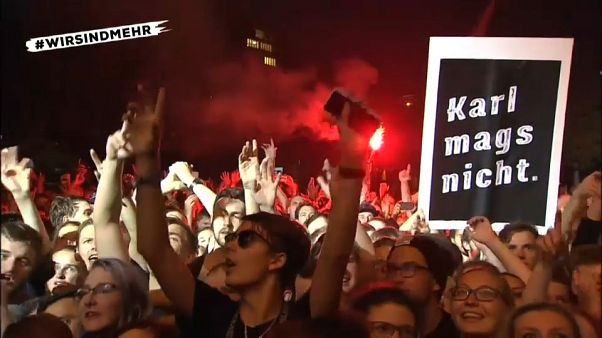 Μεγάλη συναυλία στο Κέμνιτς κατά της ακροδεξιάς Μεγάλη συναυλία στο Κέμνιτς κατά της ακροδεξιάς