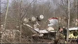 Investigadores polacos em Smolensk para examinar destroços de avião