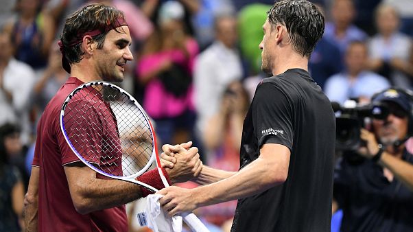 Millman elimina a Federer y jugará cuartos contra Djokovic Millman elimina a Federer y jugará cuartos contra Djokovic