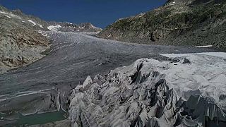Poorly armed in the battle against Alpine glacier retreat