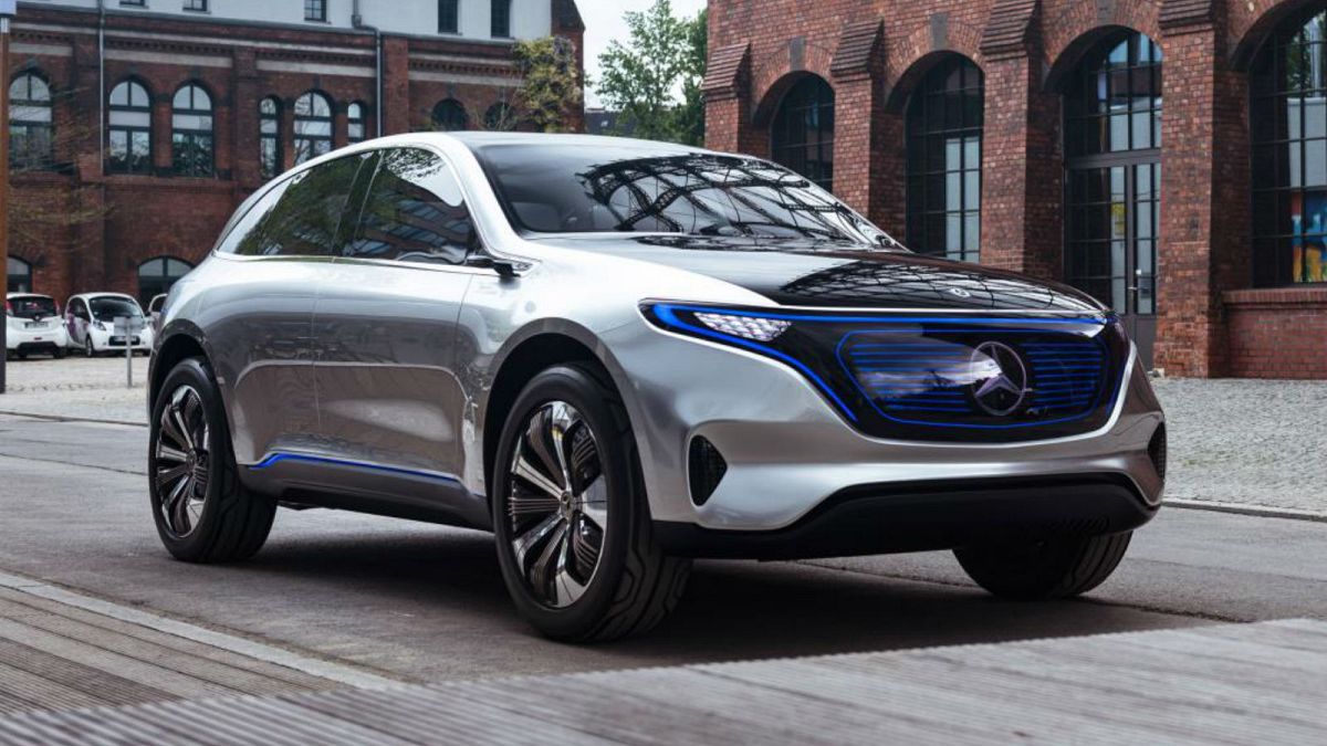Elektrikli araba piyasası kızışıyor: Mercedes Tesla'ya rakip oldu 