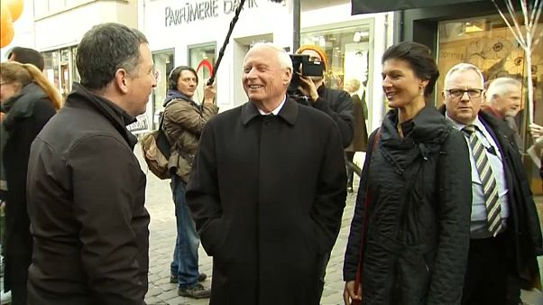 "Aufstehen", o novo movimento de esquerda na Alemanha "Aufstehen", o novo movimento de esquerda na Alemanha