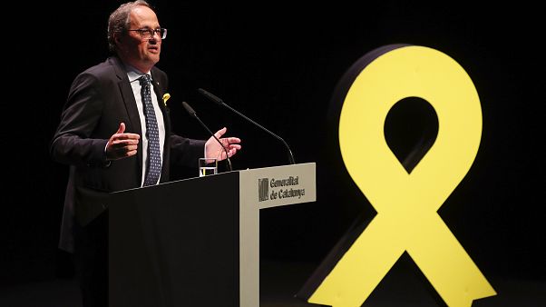 Madrid pide a Torra dialogar para todos los catalanes Madrid pide a Torra dialogar para todos los catalanes