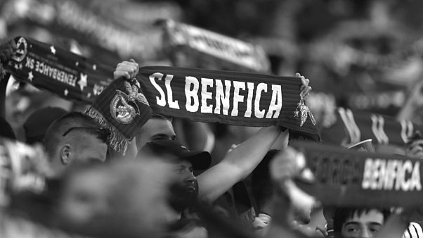 Benfica atravessa período conturbado no âmbito do processo "e-Toupeira" Benfica atravessa período conturbado no âmbito do processo "e-Toupeira"