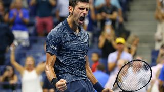US Open : un Djokovic (transpirant) en demi-finales