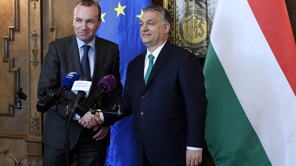 Orbán Viktor és Manfred Weber a magyar Országházban 2018. március 20-án. Orbán Viktor és Manfred Weber a magyar Országházban 2018. március 20-án.
