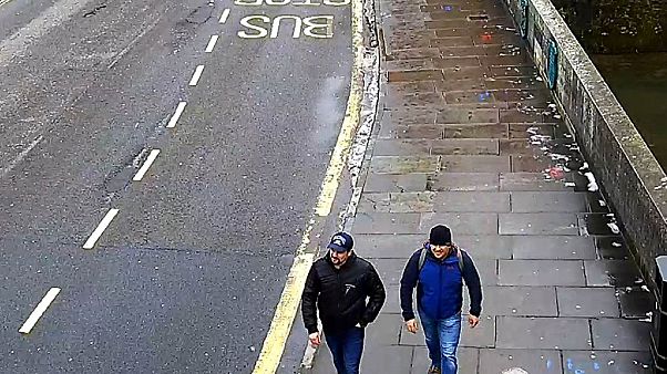 Salisbury saldırısından Rusya'yı sorumlu tutan İngiltere'ye 4 ülkeden destek Salisbury saldırısından Rusya'yı sorumlu tutan İngiltere'ye 4 ülkeden destek