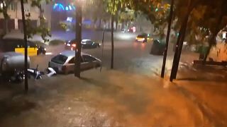 Barcelona nach Gewitter unter Wasser
