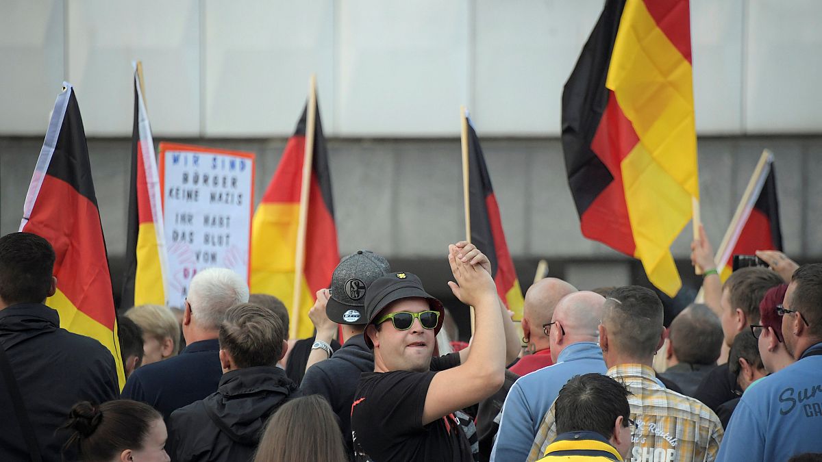 Chemnitz: Journalisten widersprechen Maaßen - und neue Proteste