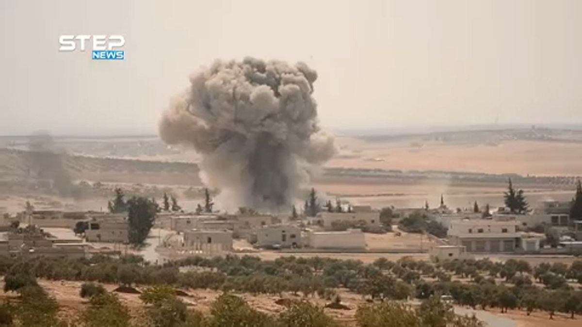 Sesenta bombardeos sobre Idlib en tres horas