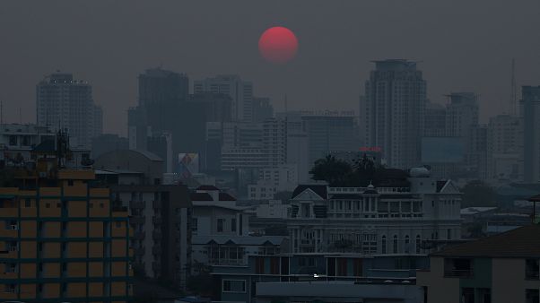 Szmogfelhő Bangkok fölött Szmogfelhő Bangkok fölött