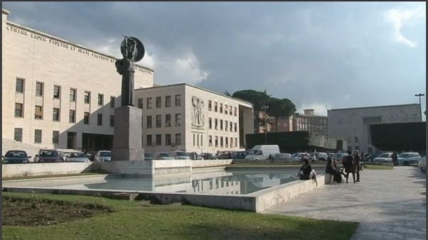 Cattedra Sapienza, Conte rinuncia Cattedra Sapienza, Conte rinuncia