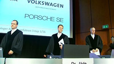 Investidores levam VW a tribunal e exigem indemnizações