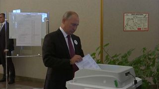 شاهد: ماكينة مخصصة للاقتراع ترفض قبول صوت بوتين مرّتين