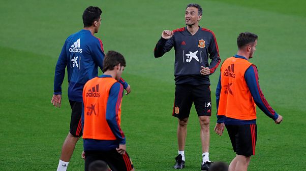 Espanha e Croácia preparam choque de gigantes Espanha e Croácia preparam choque de gigantes