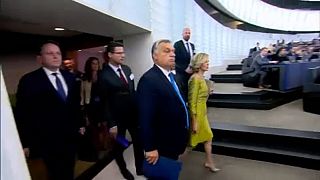 Orban a Strasburgo: non cedo ai vostri ricatti 