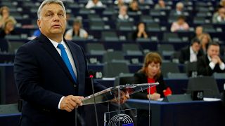 Líder húngaro combate moção no Parlamento Europeu