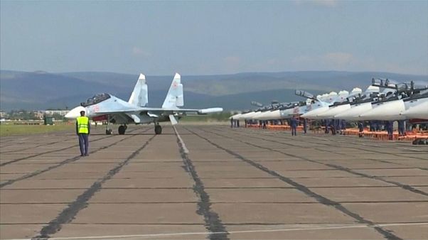Russland zeigt seine Macht beim größten Manöver seit dem Kalten Krieg Russland zeigt seine Macht beim größten Manöver seit dem Kalten Krieg