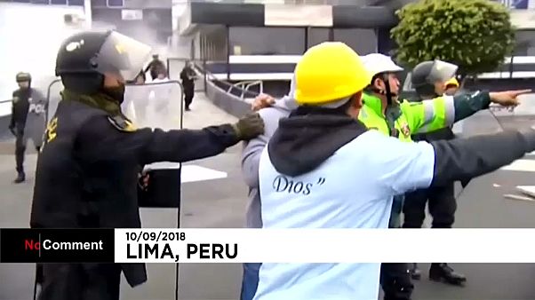 Peru: Schlägerei zwischen Evangelikalen und Fußballfans Peru: Schlägerei zwischen Evangelikalen und Fußballfans