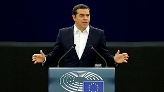 Tsipras da Strasburgo: "Valori Ue contro estremismi"