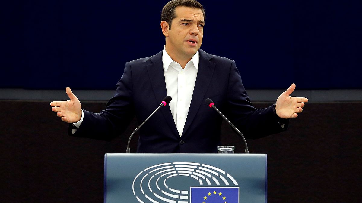 Tsipras discursa no Parlamento Europeu