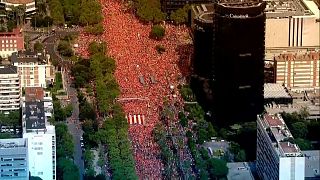 شاهد: مسيرات حاشدة للكتالونيين هي الأولى منذ "رهان" الاستقلال