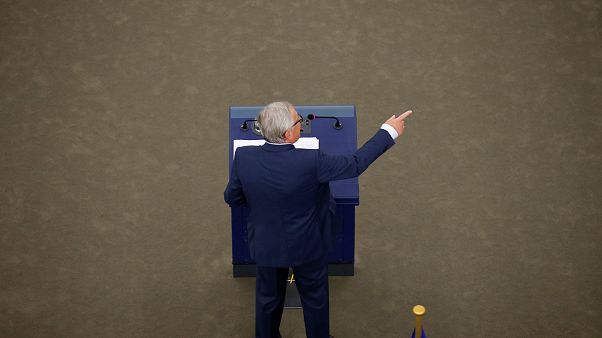 Ομιλία Γιούνκερ: Πώς αντέδρασαν τα μέλη του ευρωκοινοβουλίου Ομιλία Γιούνκερ: Πώς αντέδρασαν τα μέλη του ευρωκοινοβουλίου