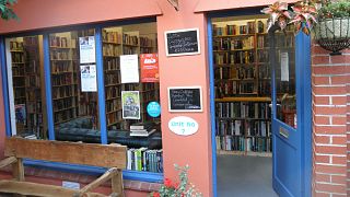 Dutch man wins Welsh bookshop in raffle