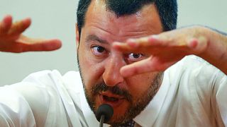 وزیر کشور ایتالیا: مهاجران بیمار هستند و بیماری را به کشور می‌آورند