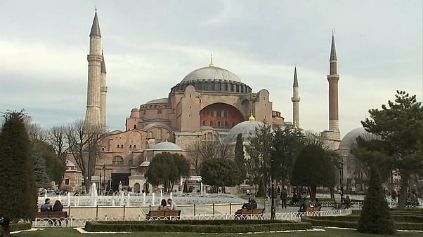 Tribunal rejeita culto islâmico na Hagia Sophia de Istambul Tribunal rejeita culto islâmico na Hagia Sophia de Istambul