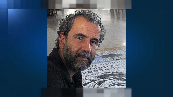 "Başkaldıran Vajina" eylemine Facebook'tan destek oldu, dine hakaretten gözaltına alındı "Başkaldıran Vajina" eylemine Facebook'tan destek oldu, dine hakaretten gözaltına alındı