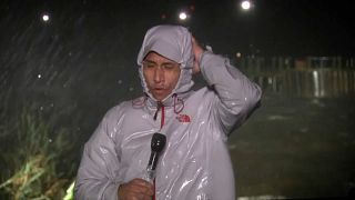 Reporter berichtet live vom Hurrikan "Florence"