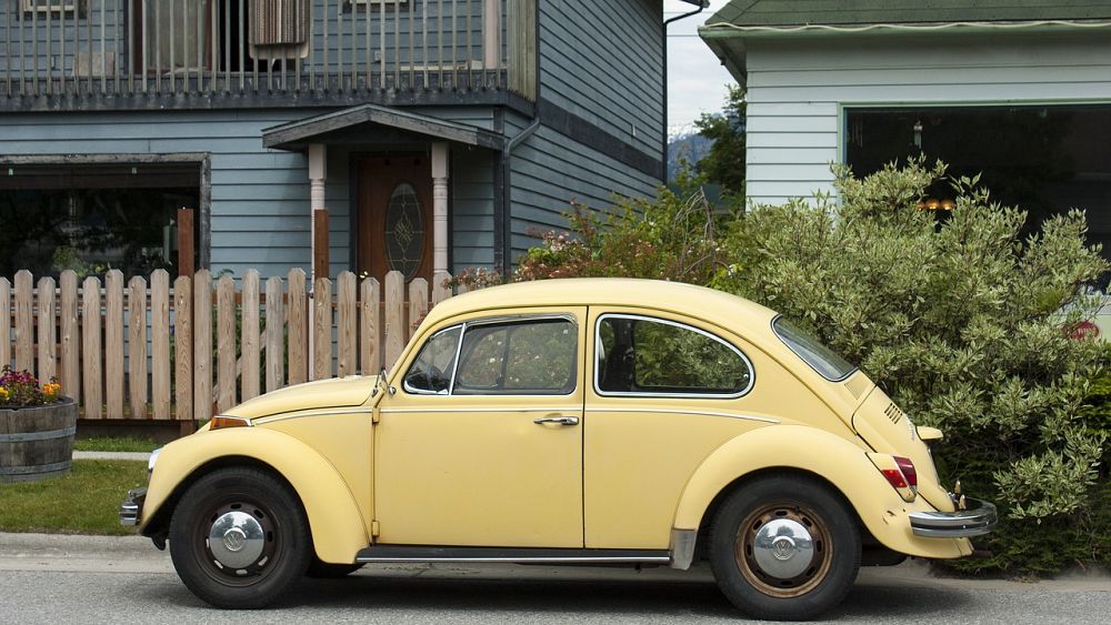 Vw Discontinues The Beetle Here Are The Key Numbers Behind The Iconic Car Euronews