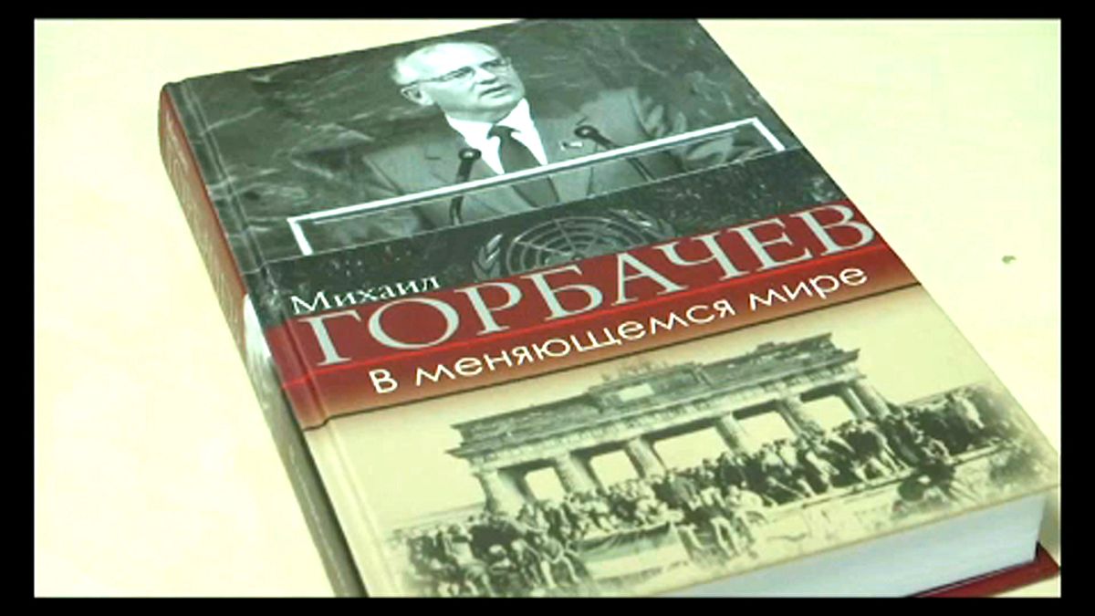 Külpolitikai könyvet írt Gorbacsov
