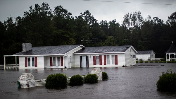 "Florence": Menschen müssen vorerst in Notunterkünften bleiben "Florence": Menschen müssen vorerst in Notunterkünften bleiben