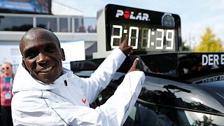 الیود کیپچوگه، دونده کنیایی رکورد ماراتن را شکست 