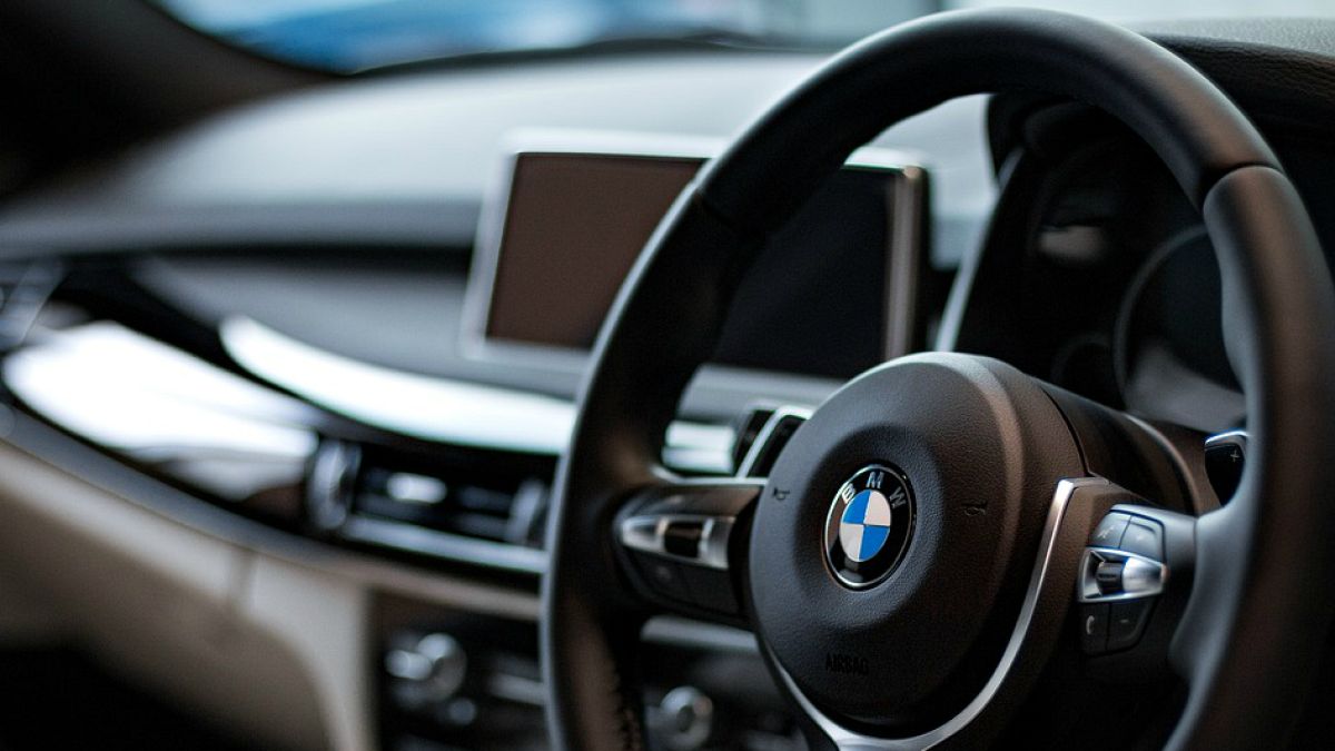 BMW Çin'de bulunan 140 bin aracını geri çağırıyor