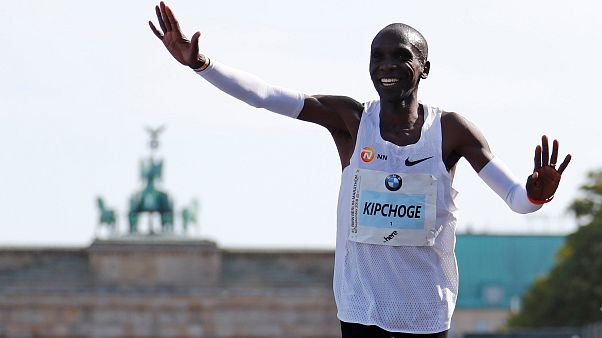 Athletics: Kenyan Eliud Kipchoge breaks marathon world record in Berlin Athletics: Kenyan Eliud Kipchoge breaks marathon world record in Berlin