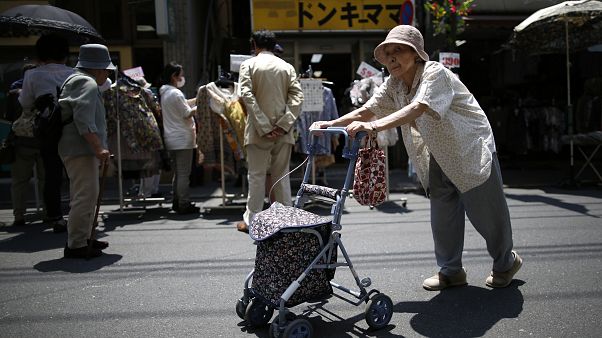 Japonya'da yaşlı nüfus rekor seviyede, uzun yaşamın sırrı ne? Japonya'da yaşlı nüfus rekor seviyede, uzun yaşamın sırrı ne?