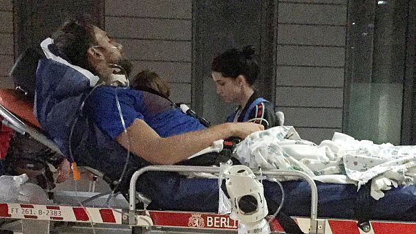 За что "отравили" Петра Верзилова? За что "отравили" Петра Верзилова?